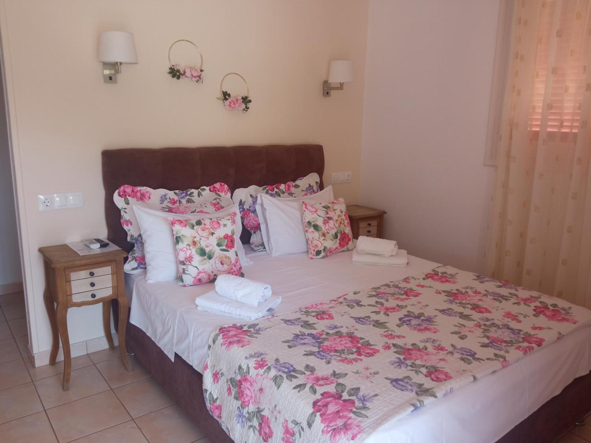 Pension Galazios Kolpos Патитири Экстерьер фото