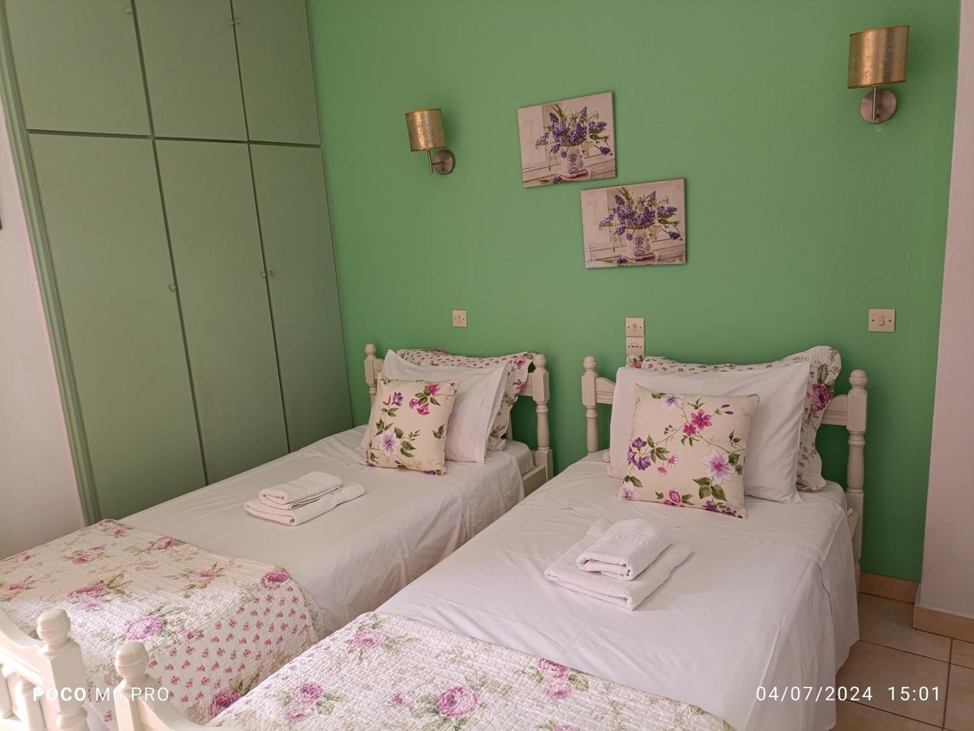 Pension Galazios Kolpos Патитири Экстерьер фото