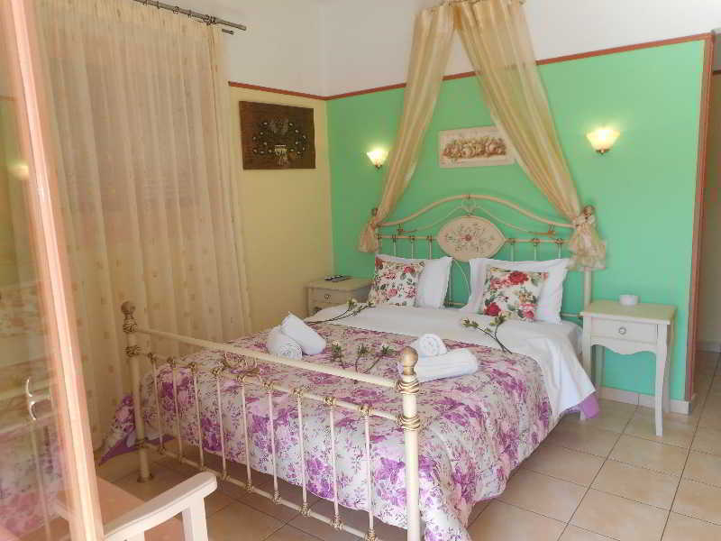 Pension Galazios Kolpos Патитири Экстерьер фото