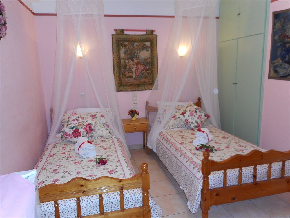 Pension Galazios Kolpos Патитири Экстерьер фото